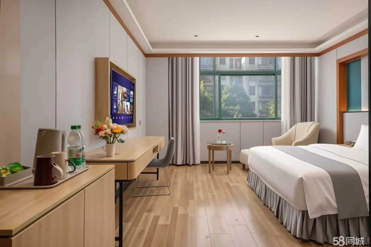 （转让）房型端正，房间宽敞明亮，舒适休闲。